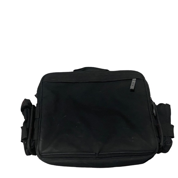 Oakley Tactical Field Gear Bag - w/Back Pack Strap! - Picture 5 of 7